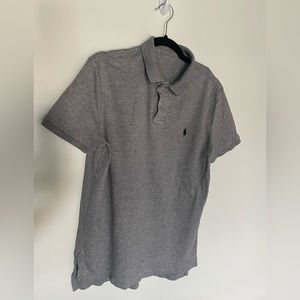 Men’s M grey polo